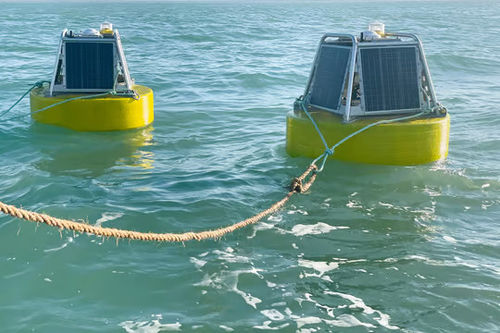 Latest company Solutions about Εγκατάσταση από πελάτη ημι-κατασταλτικού ηλιακού πάνελ για σκάφη με πλωτή σημαία
